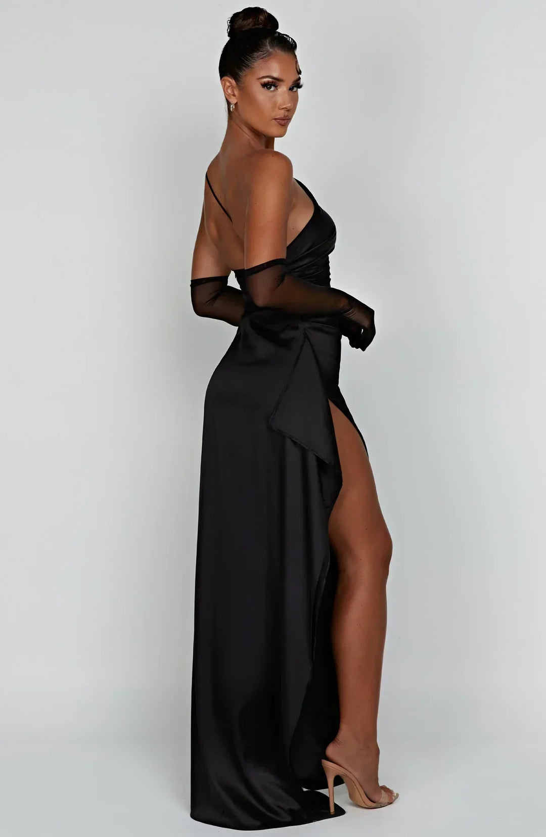 EB | Elegantes Ein-Schulter-Kleid mit Schlitz