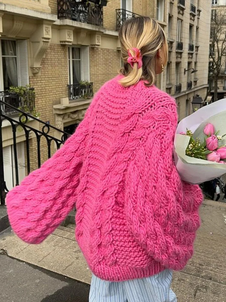 EB | Grobstrick Großer Pullover mit hohem Kragen