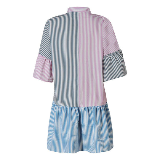 EB | Gestreiftes Kleid mit kontrastierendem Print