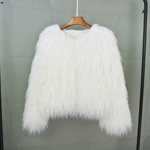EB | Eleganter Warmer Kunstpelzmantel Für Herbst Und Winter