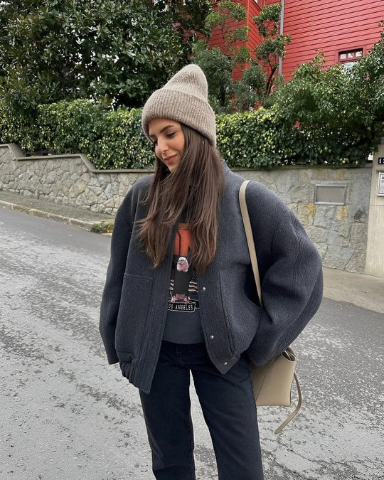 EB | Mantel - Oversized Fit - Texturiertem Stoff - Knopfverschluss - Pattentaschen