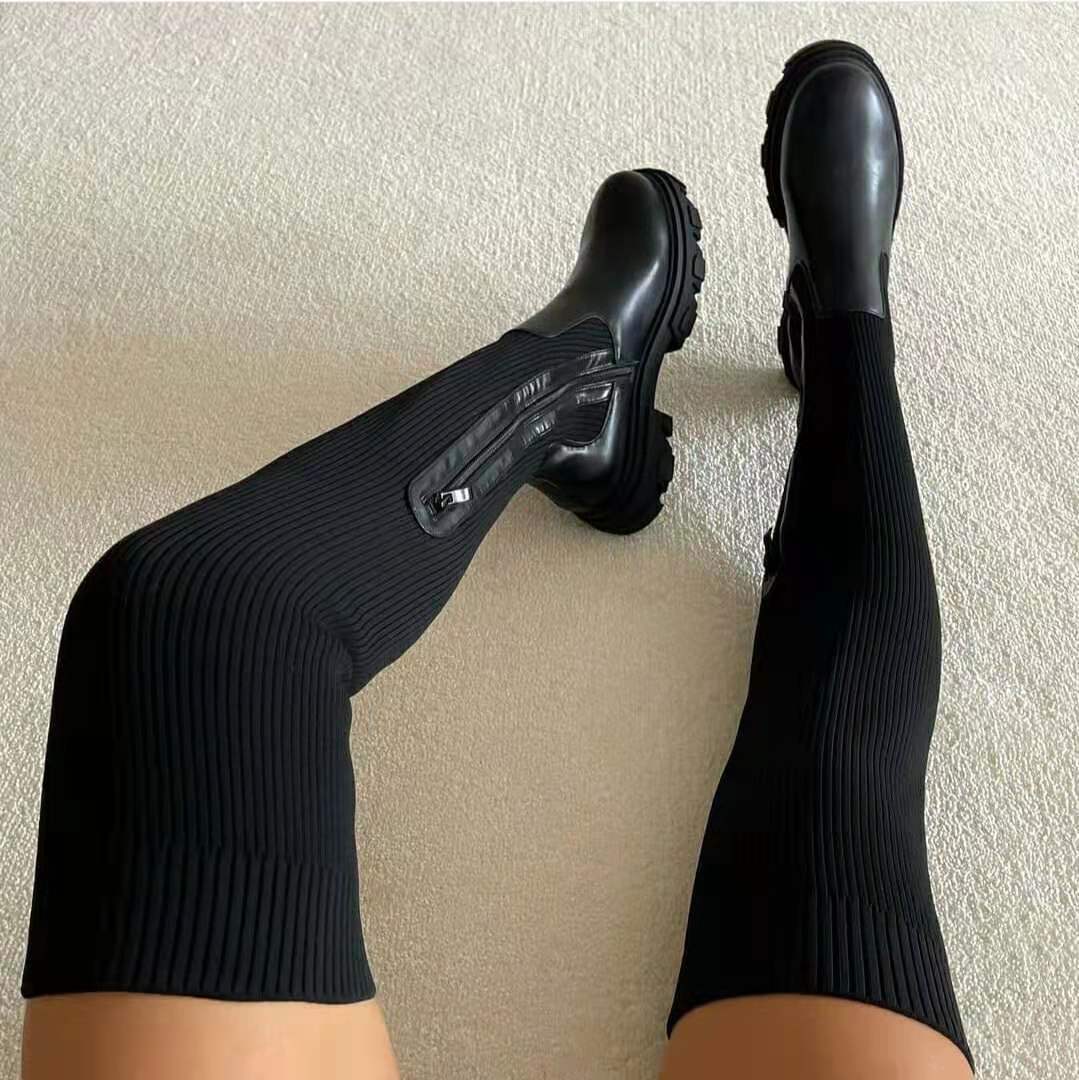 EB | Hoch Geschnittene Strickstiefel