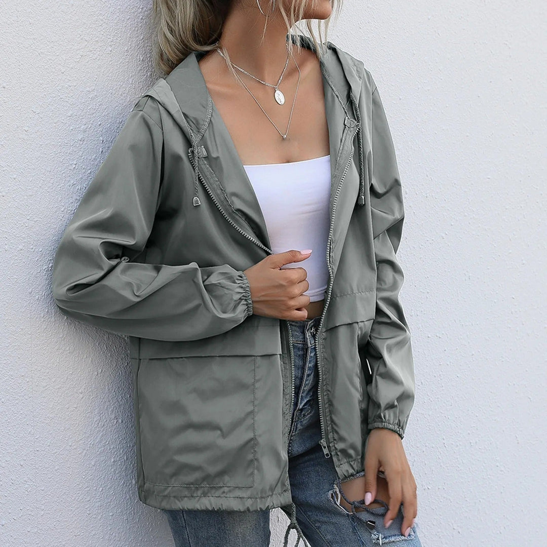 EB | Leichte Windjacke mit Kapuze