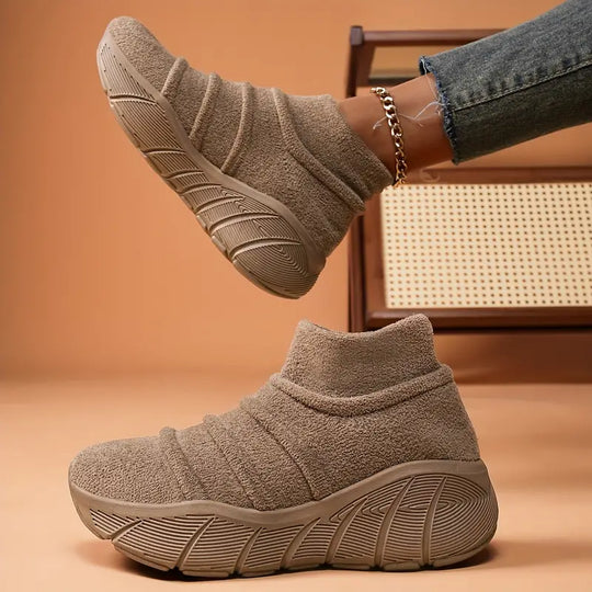 Gemütliche Plüsch-Laufschuhe für Frauen EB