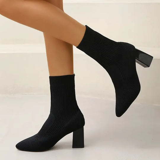 EB | Stiefeletten - Stricksockenstil - Spitzes Ende - Blockabsatz Komfortfit