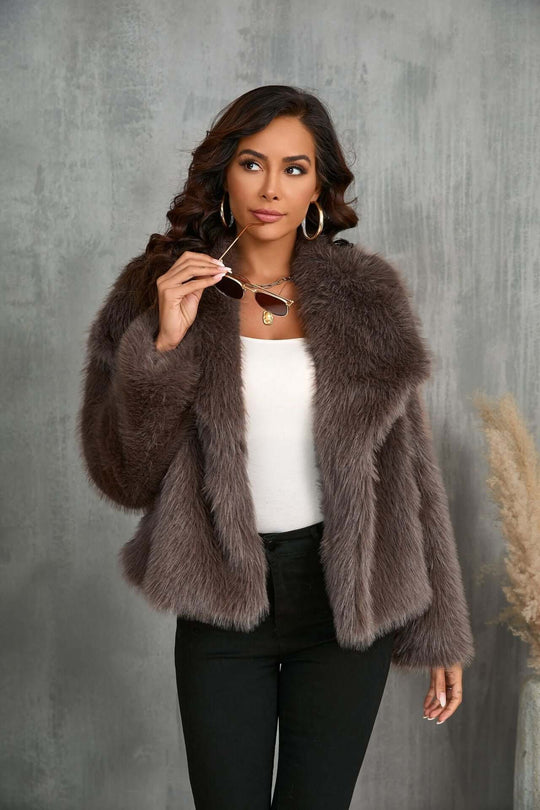 EB | Taupe Kunstpelz Mantel