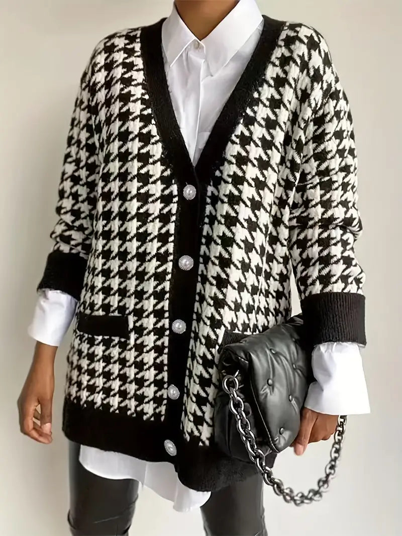 EB | Strickjacke mit Knopfverschluss