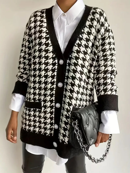 EB | Strickjacke mit Knopfverschluss