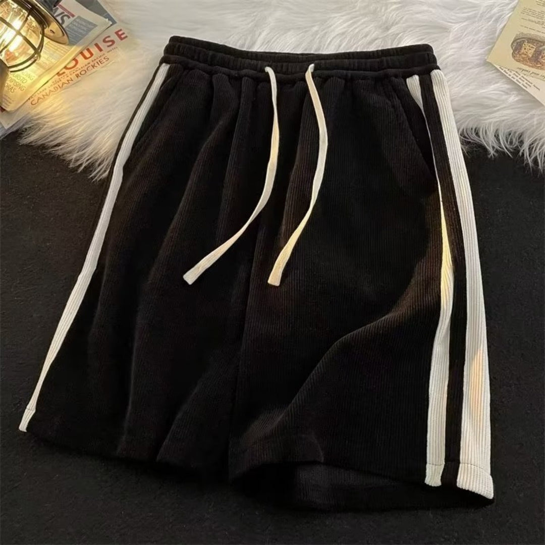 EB | Shorts aus Cord