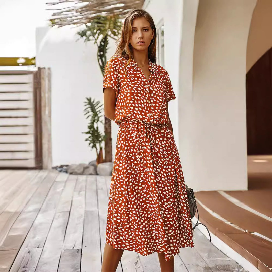 EB | Polka-Dot-Kleid mit V-Ausschnitt und Knöpfen