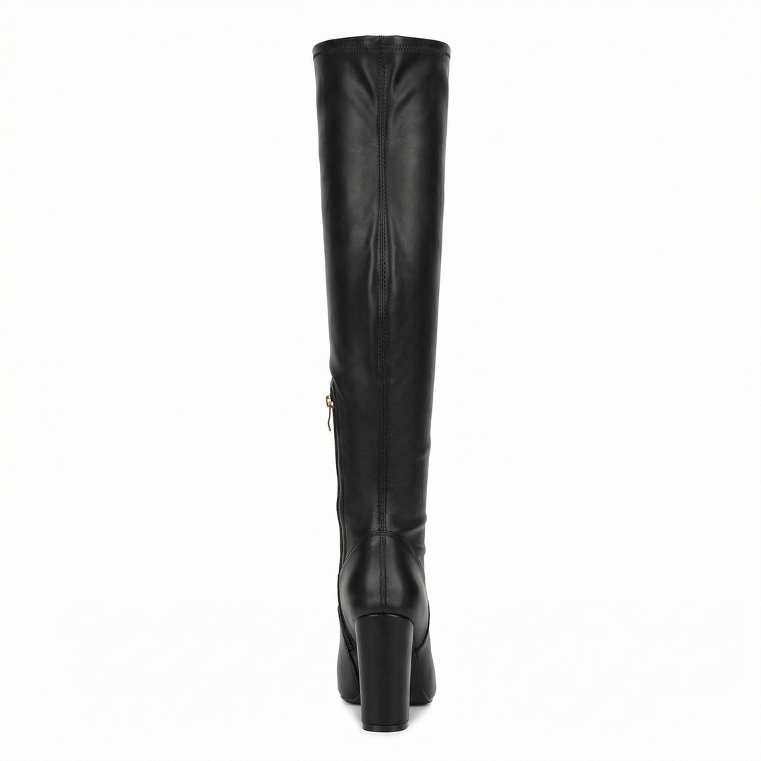 EB | Flache Overknee-Stiefel aus für den Winter