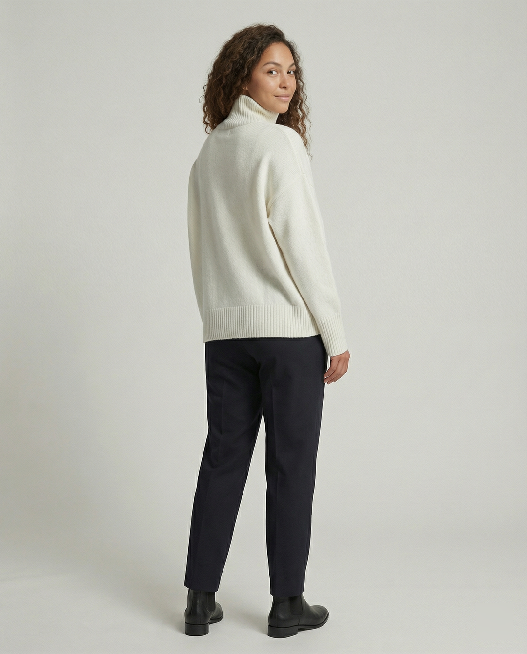 Damen kuscheliger Rollkragenpullover EB