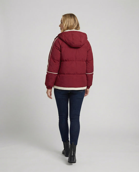 Damen Hochwertige Winterjacke mit isolierender Kapuze EB