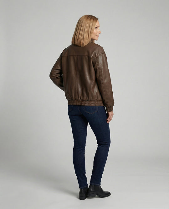 Damen Lässige Lederjacke mit Nieten