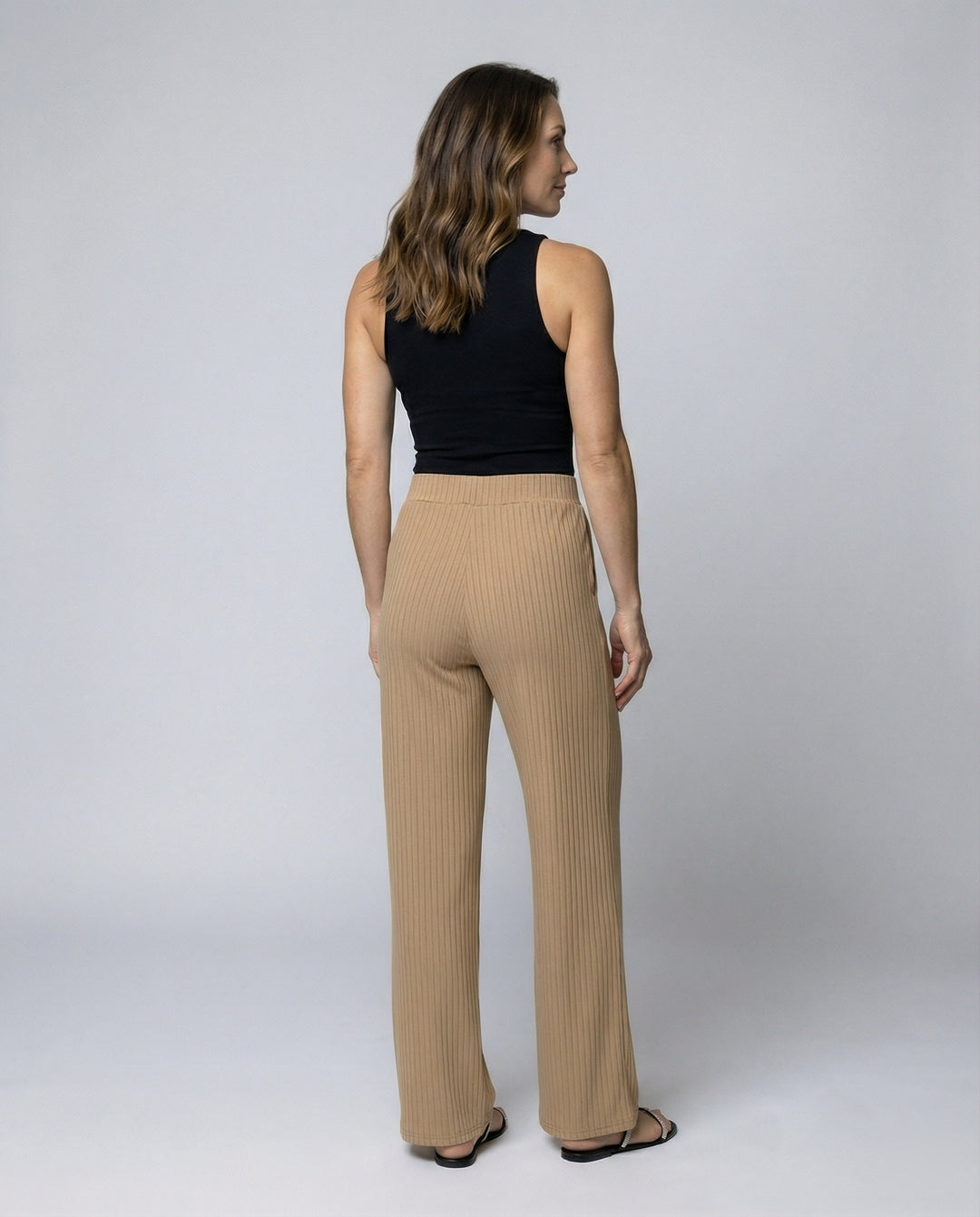 Damen elegante weit geschnittene Sommerhose mit feiner Rippstruktur EB