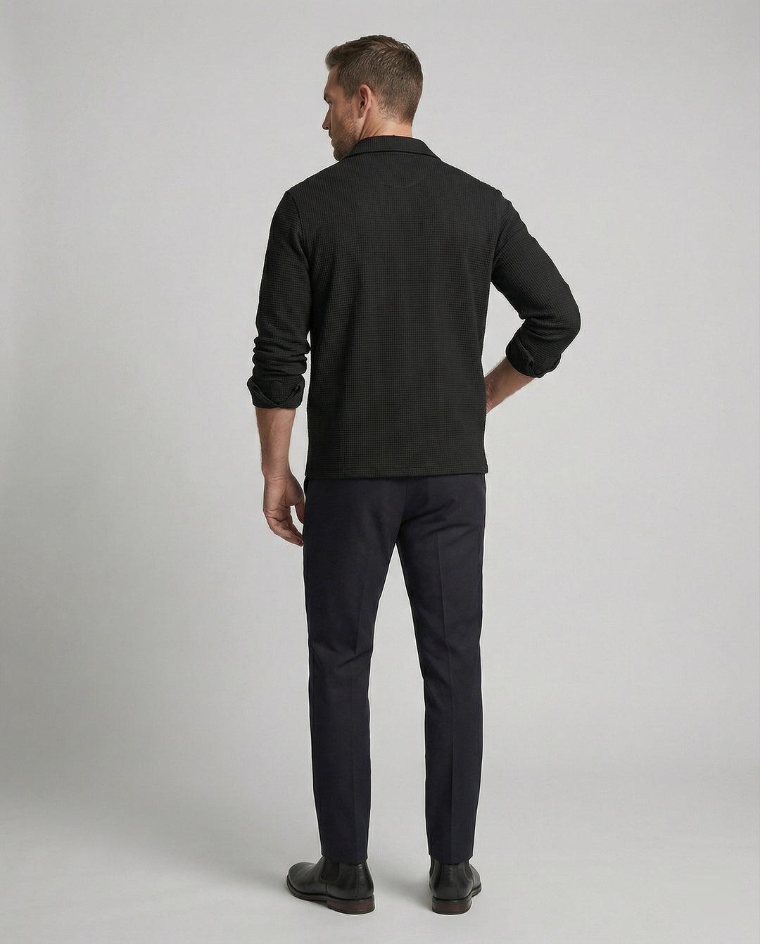 Herren Eleganter Langarmshirt mit strukturierter Oberflächenbeschaffenheit und hochwertigem Reißverschluss EB