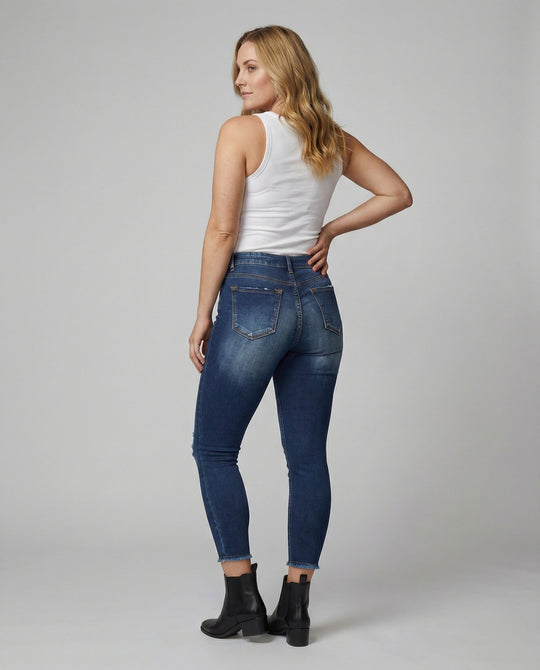Damen figurbetonte Jeans im lässigen Destroyed-Look mit hohem Bund EB