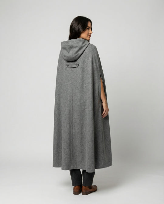 Damen modern geschnittener Umhang mit Kapuze EB