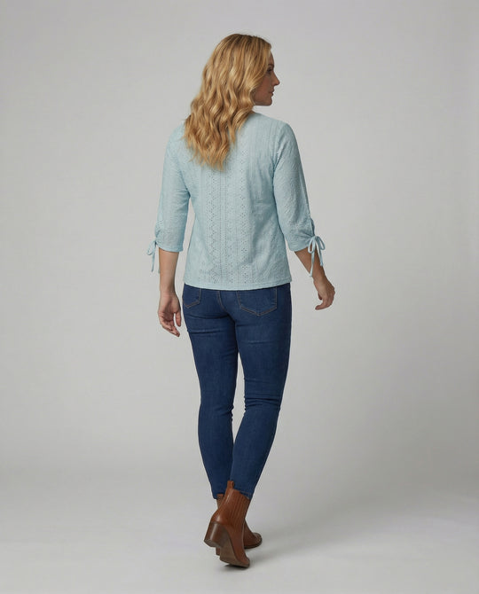 Damen Modisches Blusenshirt mit Spitzendetails und Knopfleiste EB