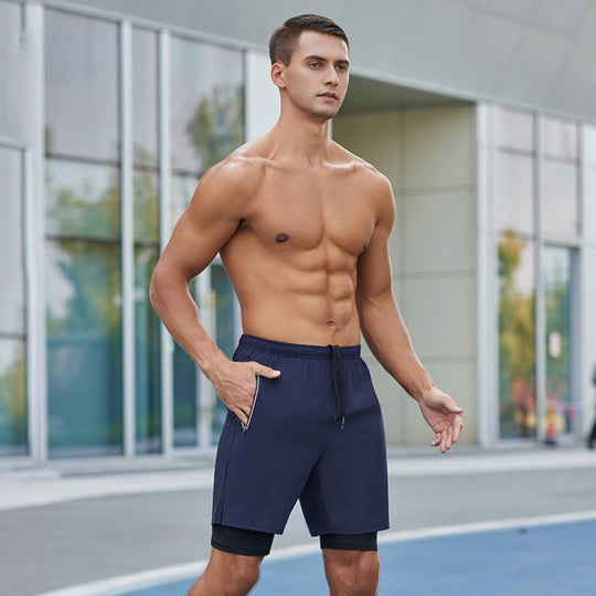 EB | Große, doppelt gefütterte Sportshorts