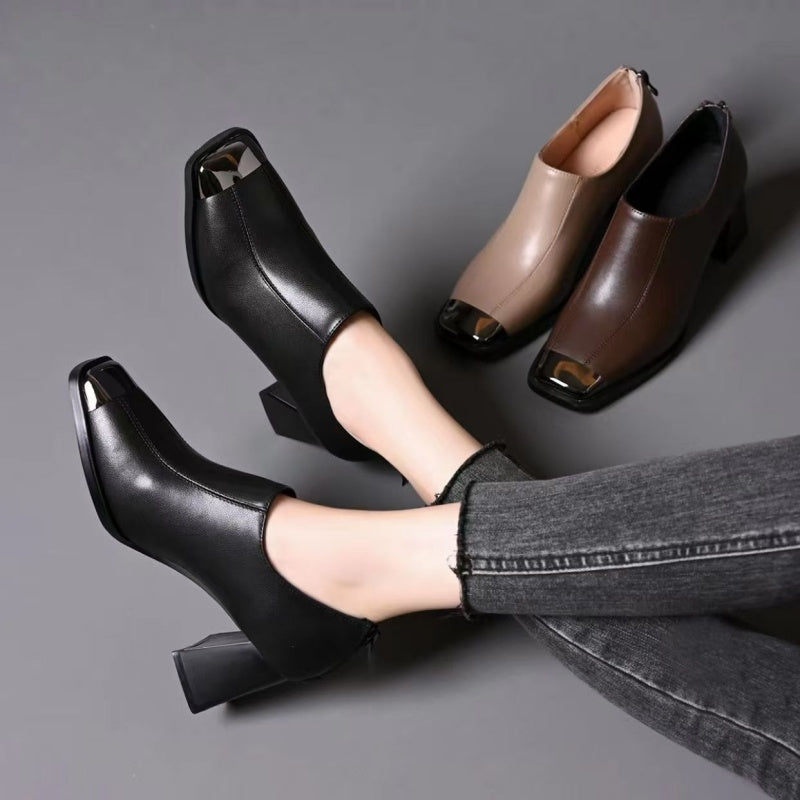 Klassische Lederoptik-Stiefeletten mit Reißverschluss EB EB