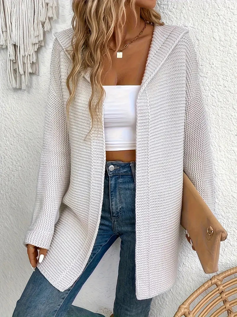 EB | Strickjacke mit Angriffsbereiter Kapuze