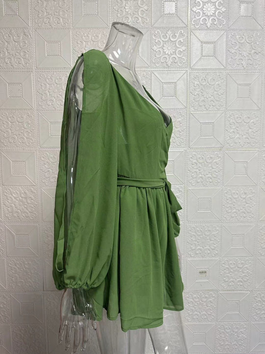 EB | Langärmeliges Neckholder-Kleid aus Mesh