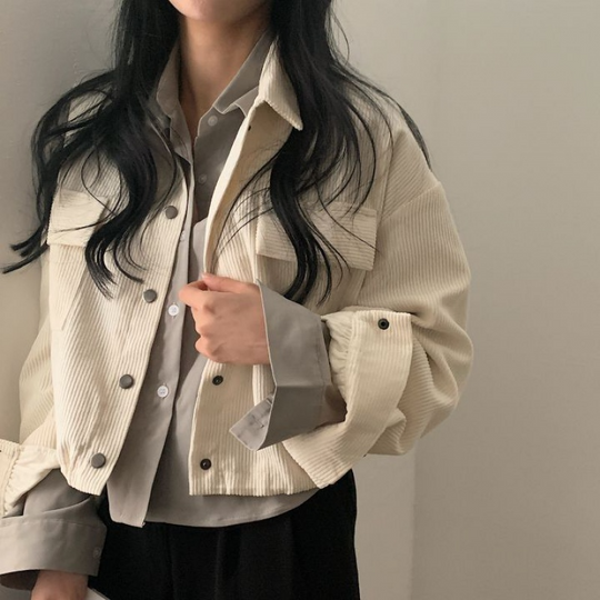 EB | Gekürzte Cordjacke
