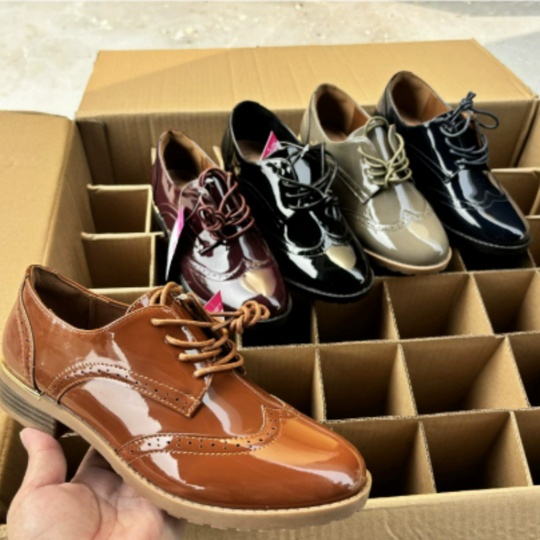 Bequeme Elegante Vintage Schuhe Mit Glänzendem Leder Schuhe EB