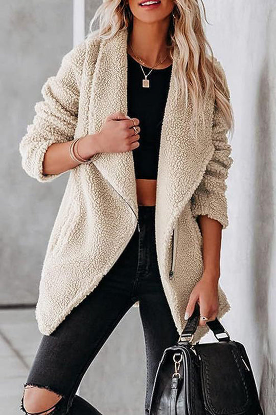 EB | lässige Lammlederjacke mit Reißverschlusstaschen und Kastenveloursjacke