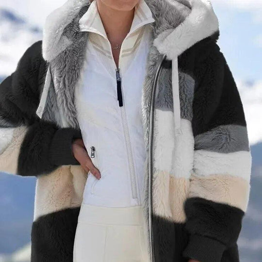EB | Kapuzenjacke mit Weichem Komfort