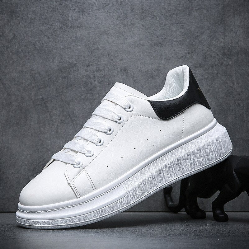 EB | Plattform Sneakers mit Dicker Sohle