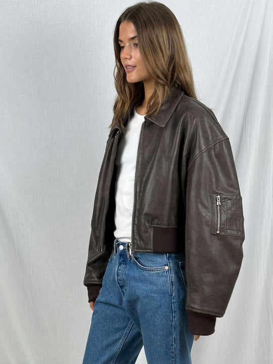 EB | Elegante Lederjacke für Frauen