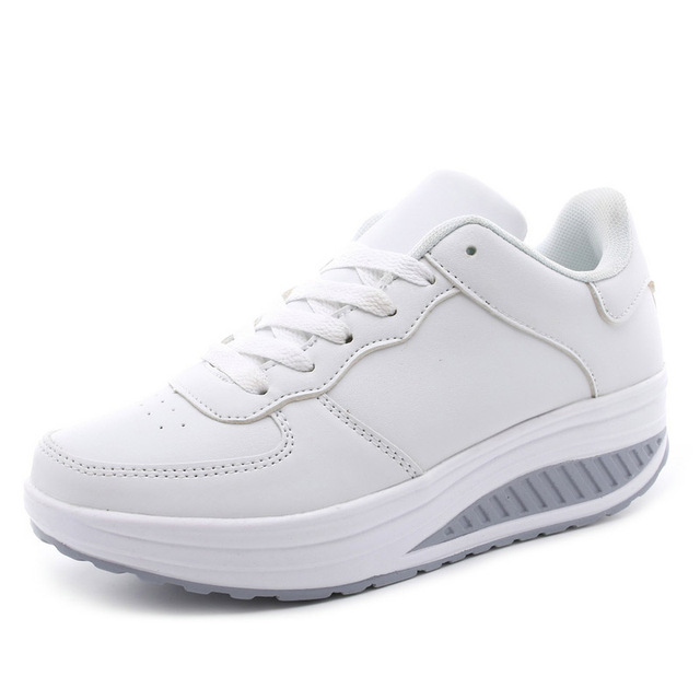 Schwarzer LederSneaker EB