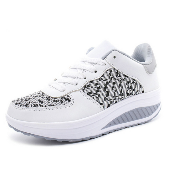 Schwarzer LederSneaker EB