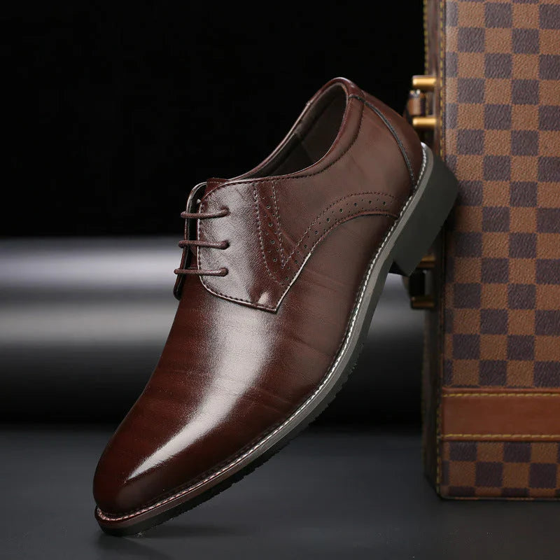 EB | Schuhe Anzugschuhe Aus Leder Klassische Passform Brogue Details Schnürung