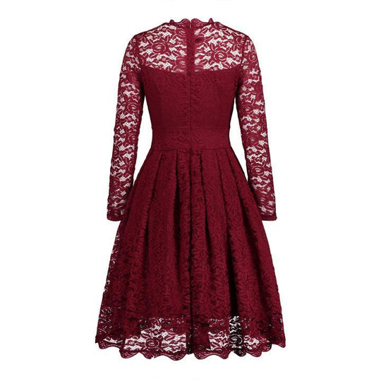 EB | Knopfron Laced Sleeve Kleid