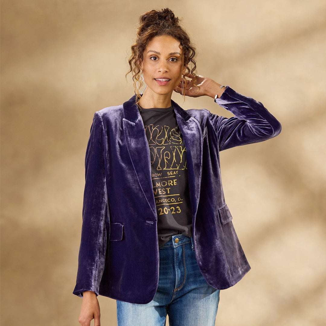 EB | Gestickte Samt-Herbstjacke