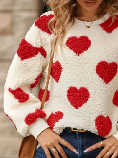 EB | Strickpullover mit Herzmuster für Wintereleganz
