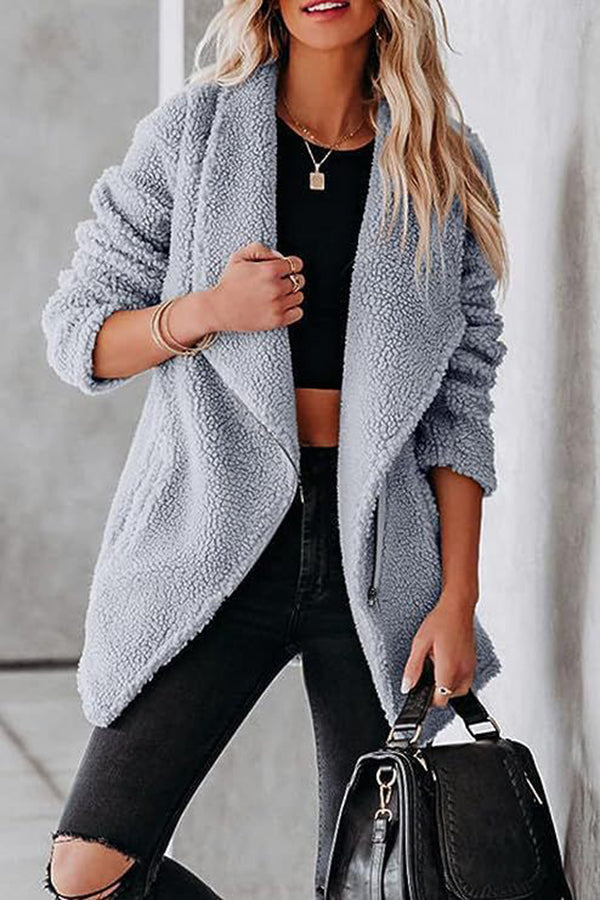 EB | lässige Lammlederjacke mit Reißverschlusstaschen und Kastenveloursjacke