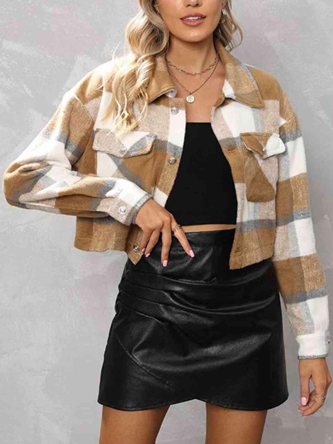 EB | Karierte Kragenknopf Jacke