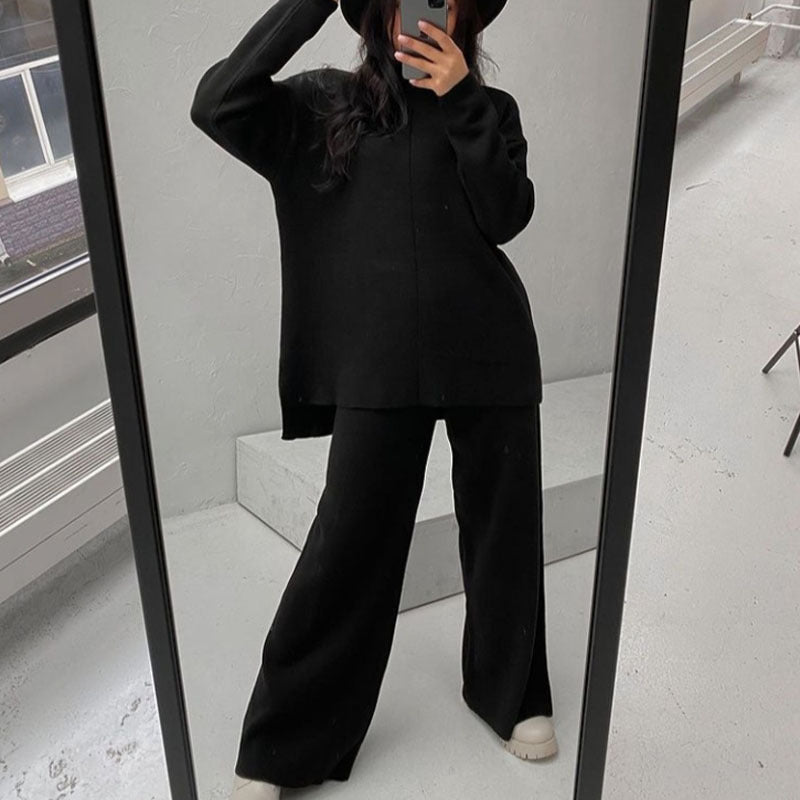 EB | Winter Perfektes Pullover- und Hosenset
