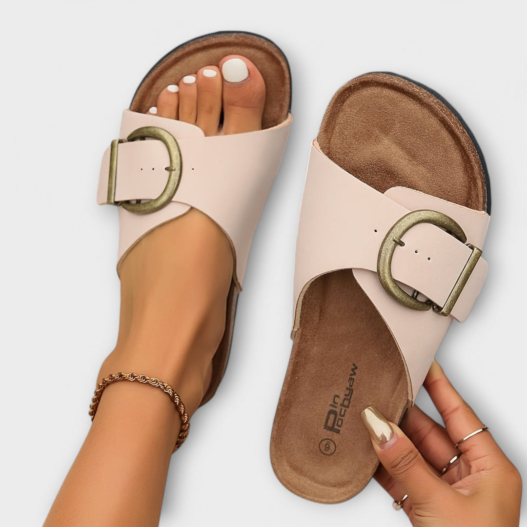 EB | Stilvolle Schnallen Slide Sandalen