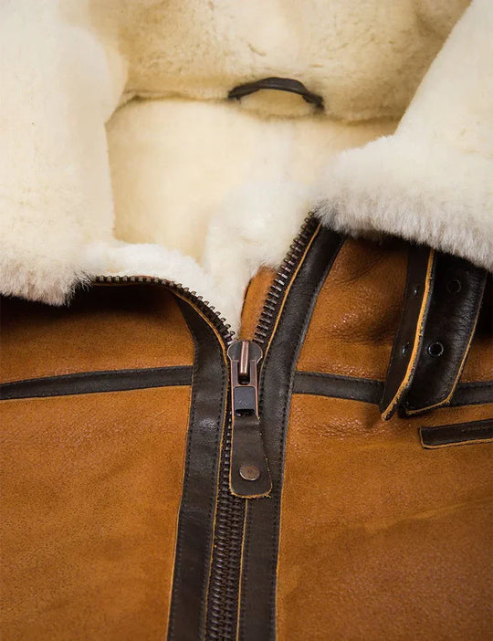 EB | Schafsfelljacke mit Fellkapuze