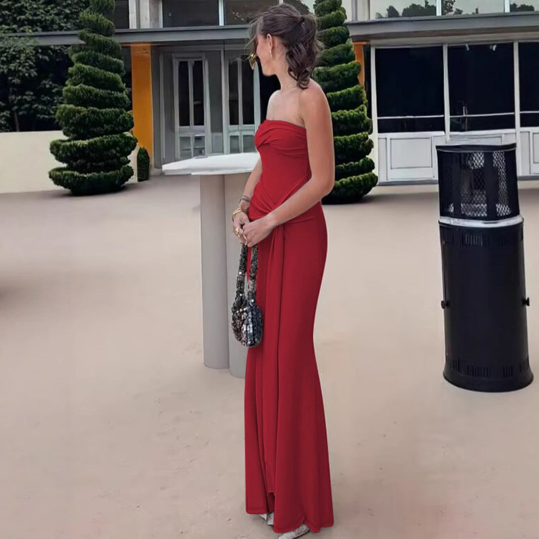 EB | Einfarbiges ärmelloses Kleid mit hoher Taille und Ein-Wort-Ausschnitt