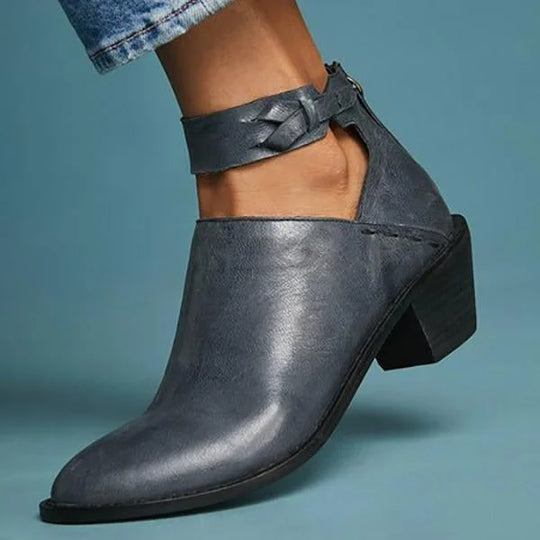 Sandale en cuir confortable avec talon EB