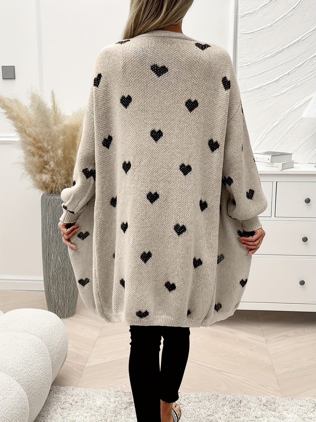 EB | Strickjacke mit Herzmuster aus weichem Stoff