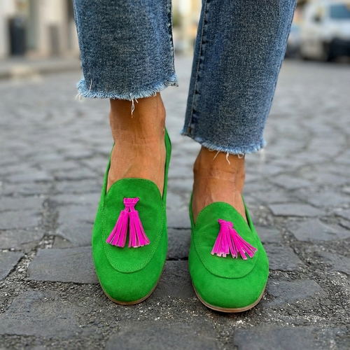 Grüne Loafer mit Pinker Fransenapplikation EB EB