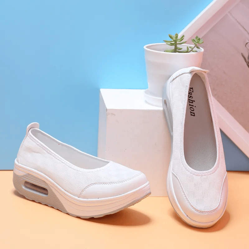 Lässige, schlüpfrige Sneakers für Damen EB EB