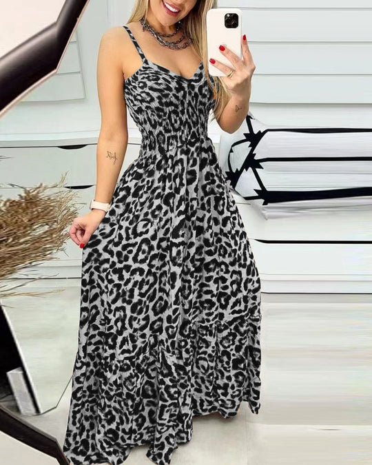 EB | Kleid mit Leopardenmuster und Hosenträgern mit V-Ausschnitt
